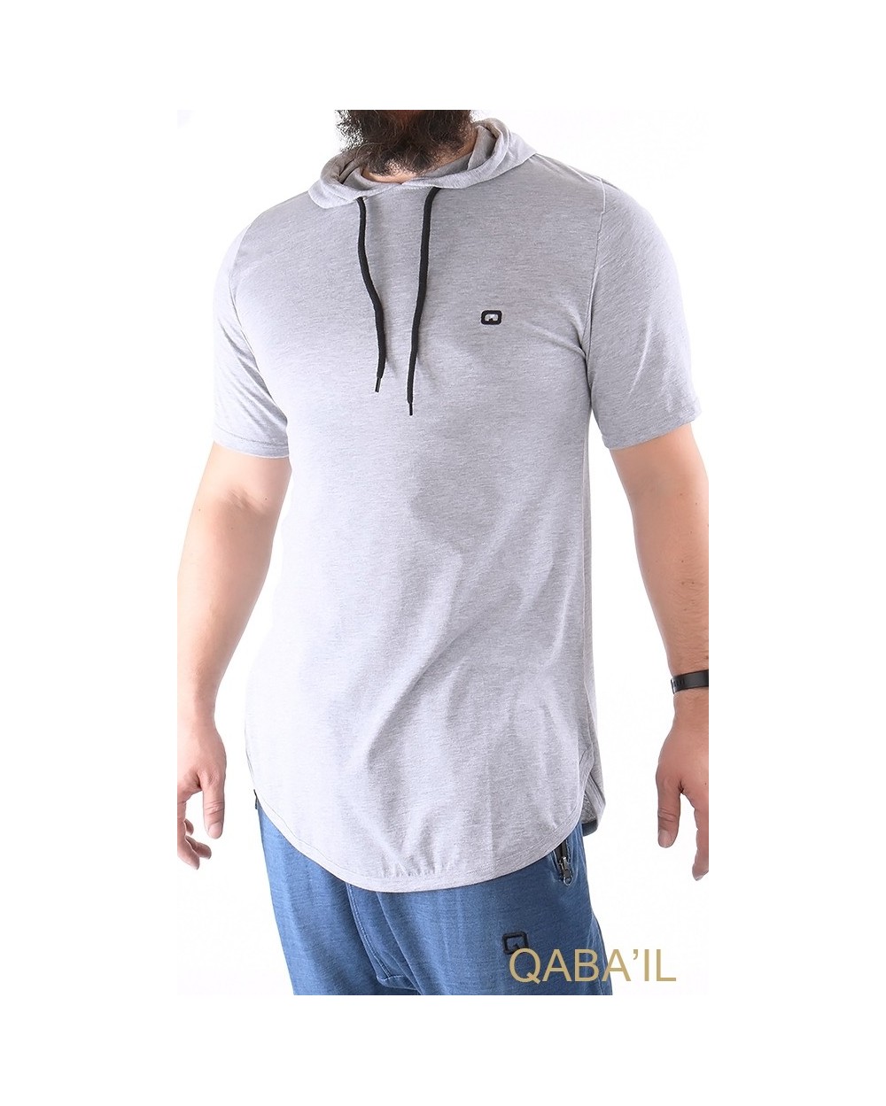 Qaba'il plain short-sleeved hooded t-shirt