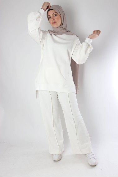 Sportswear tracksuit set - Casual and sporty Muslim women' outfit -  Sweatshirts and jogging pants - Color Select size XS