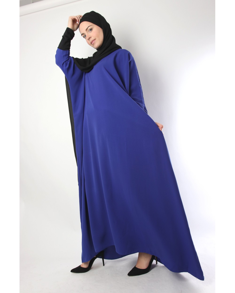  Abaya  Papillon  avec manches lycra Couleur Bleu Electrique 