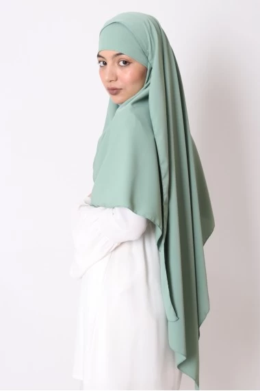 Hijab to tie in Medina silk