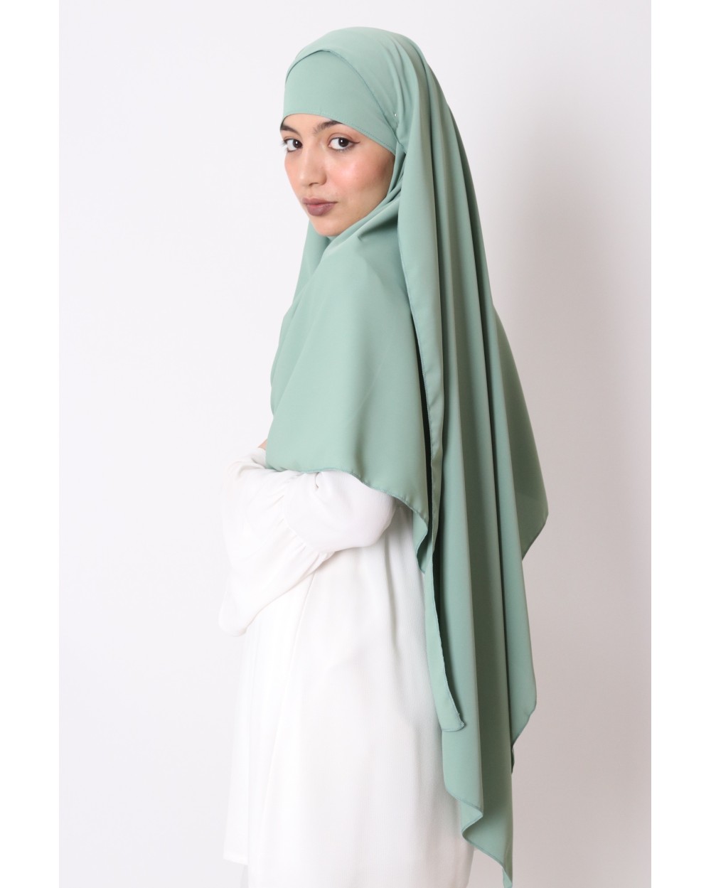 Hijab to tie in Medina silk