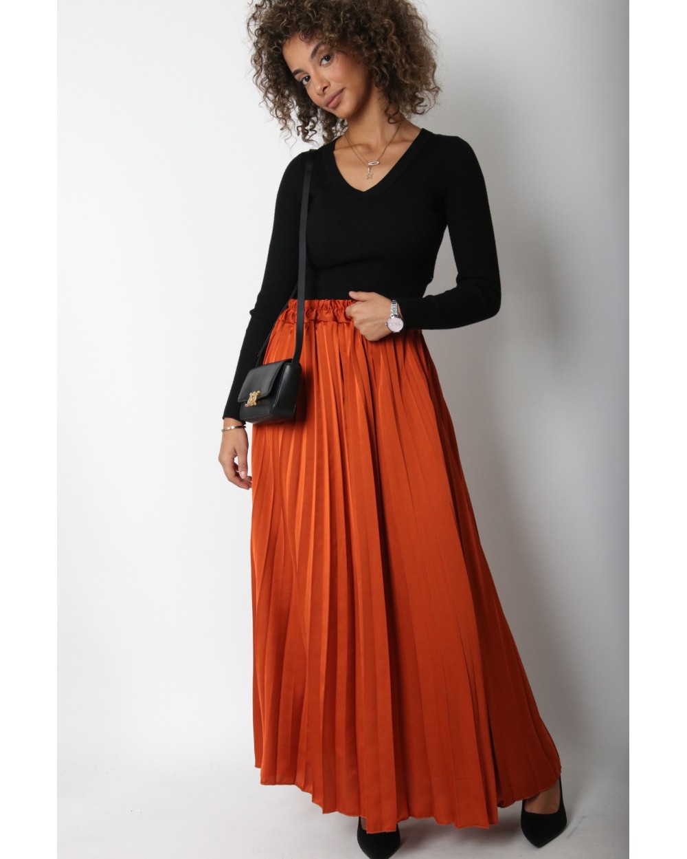 Long satin pleated skirt