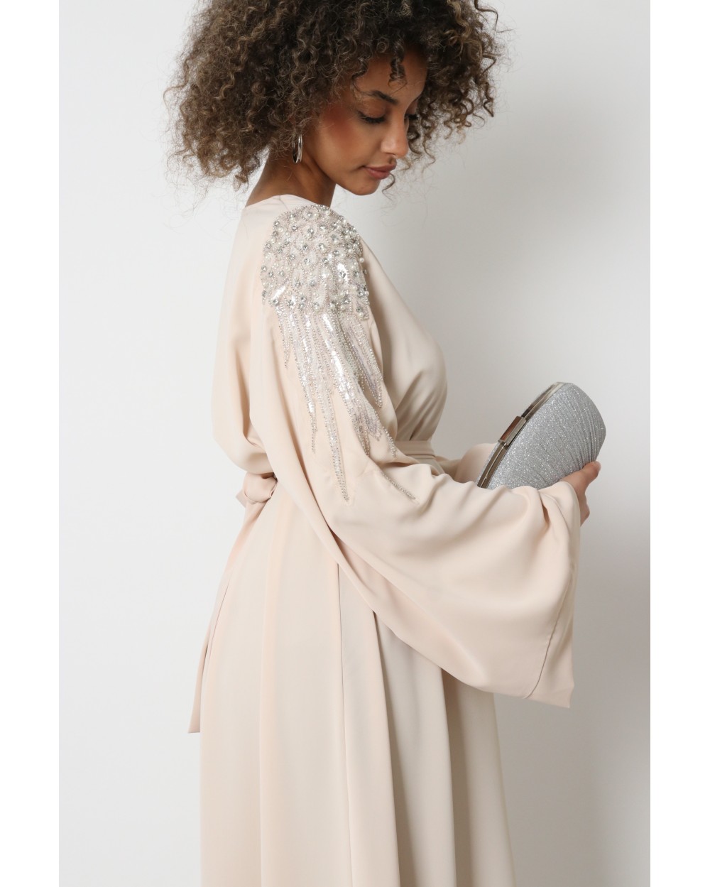 Abaya robe bijoux épaule