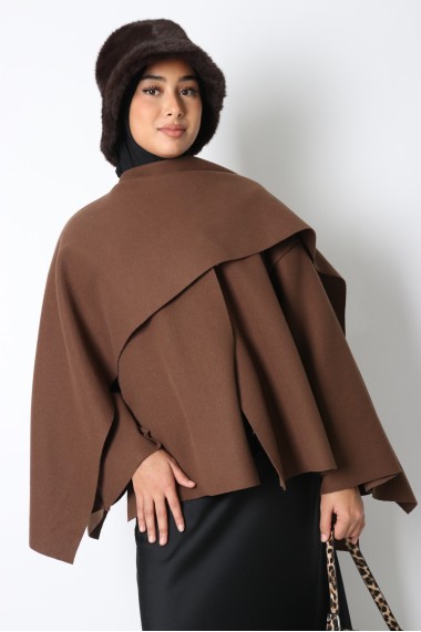 Veste cape avec écharpe